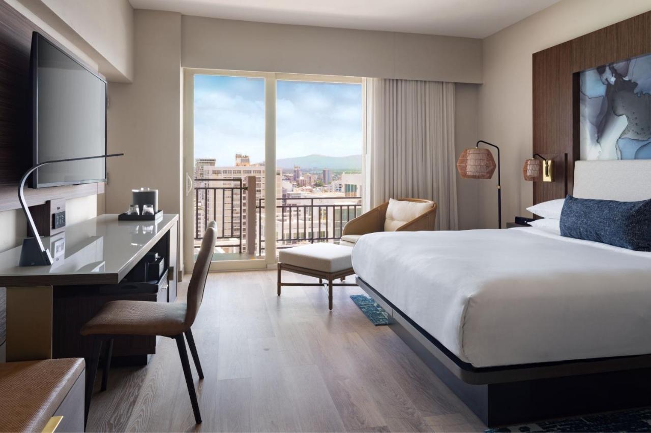Ocean View Room King Bed Balcony Tower,1717033829:JPEG